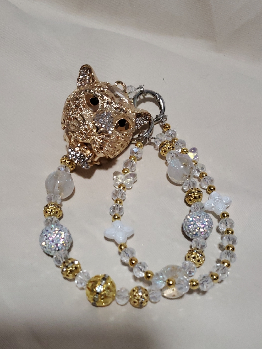 CC Boutique Gold Cat Head Beaded Bracelet with White and Clear Accents